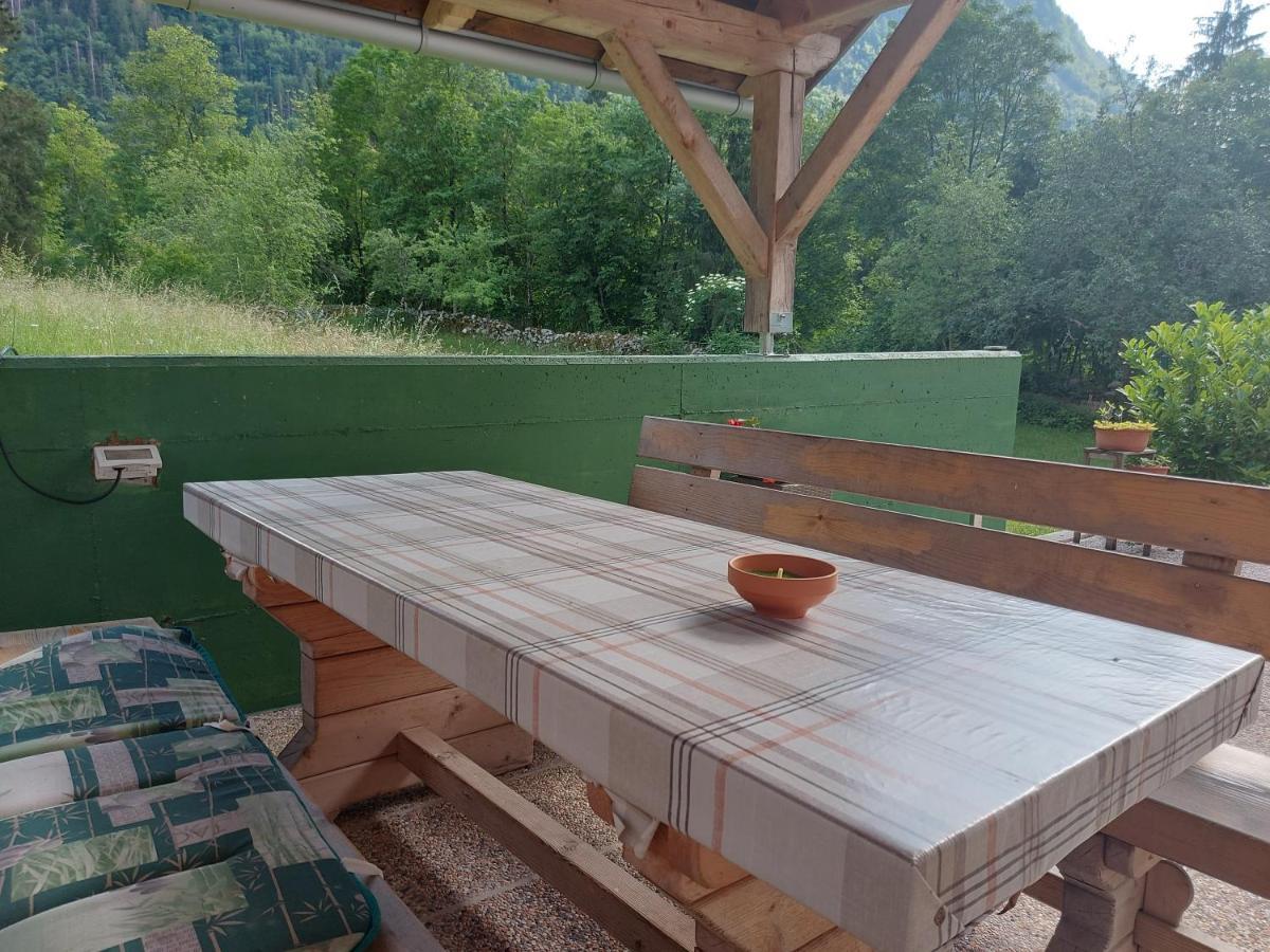 Apartmaji Katrc Soča Esterno foto