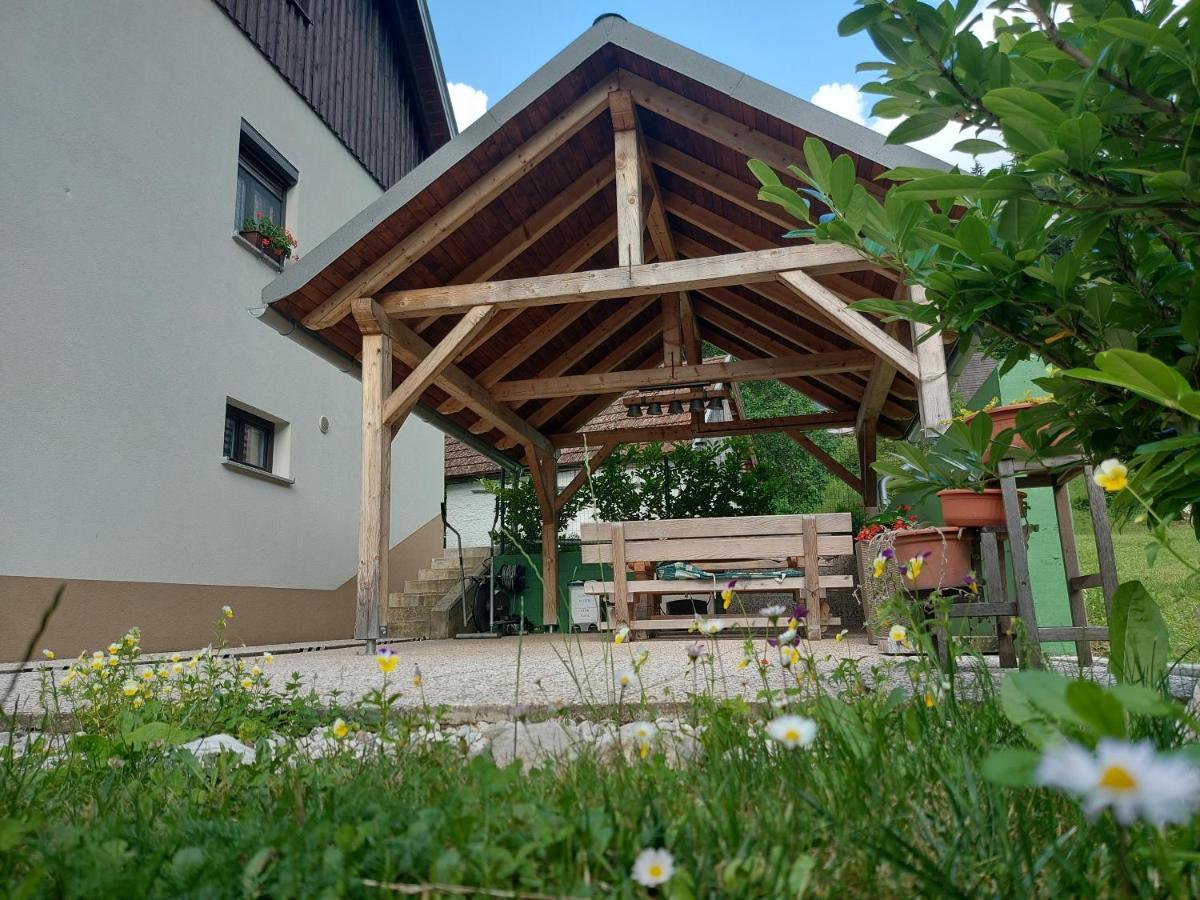 Apartmaji Katrc Soča Esterno foto