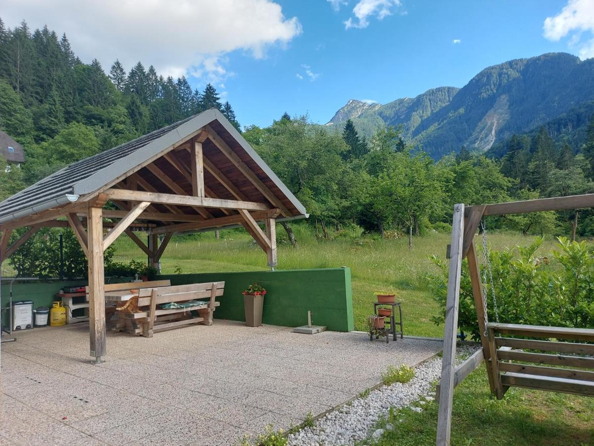 Apartmaji Katrc Soča Esterno foto