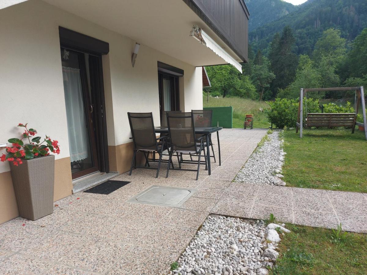 Apartmaji Katrc Soča Esterno foto