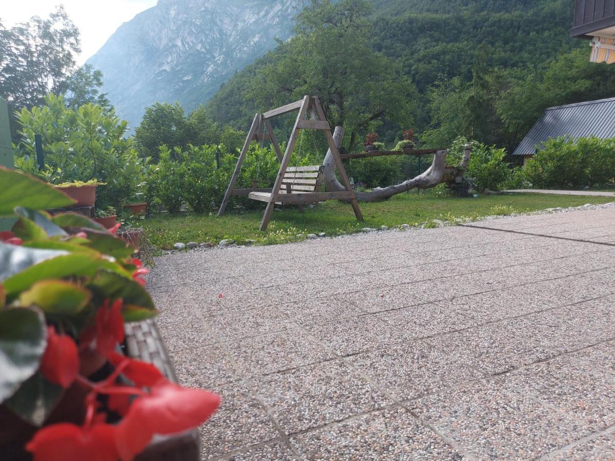 Apartmaji Katrc Soča Esterno foto